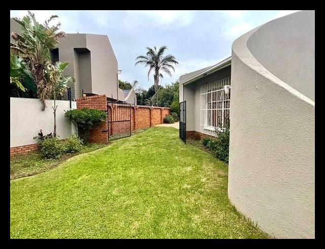 4 BEDROOM HOUSE FOR SALE IN ASTON MANOR